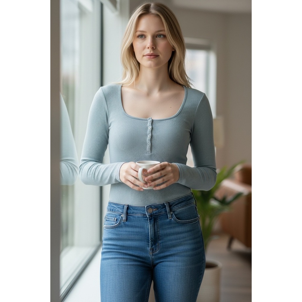 American Eagle Ribbed Square Neck Long Sleeve Bodysuit Gray Size L